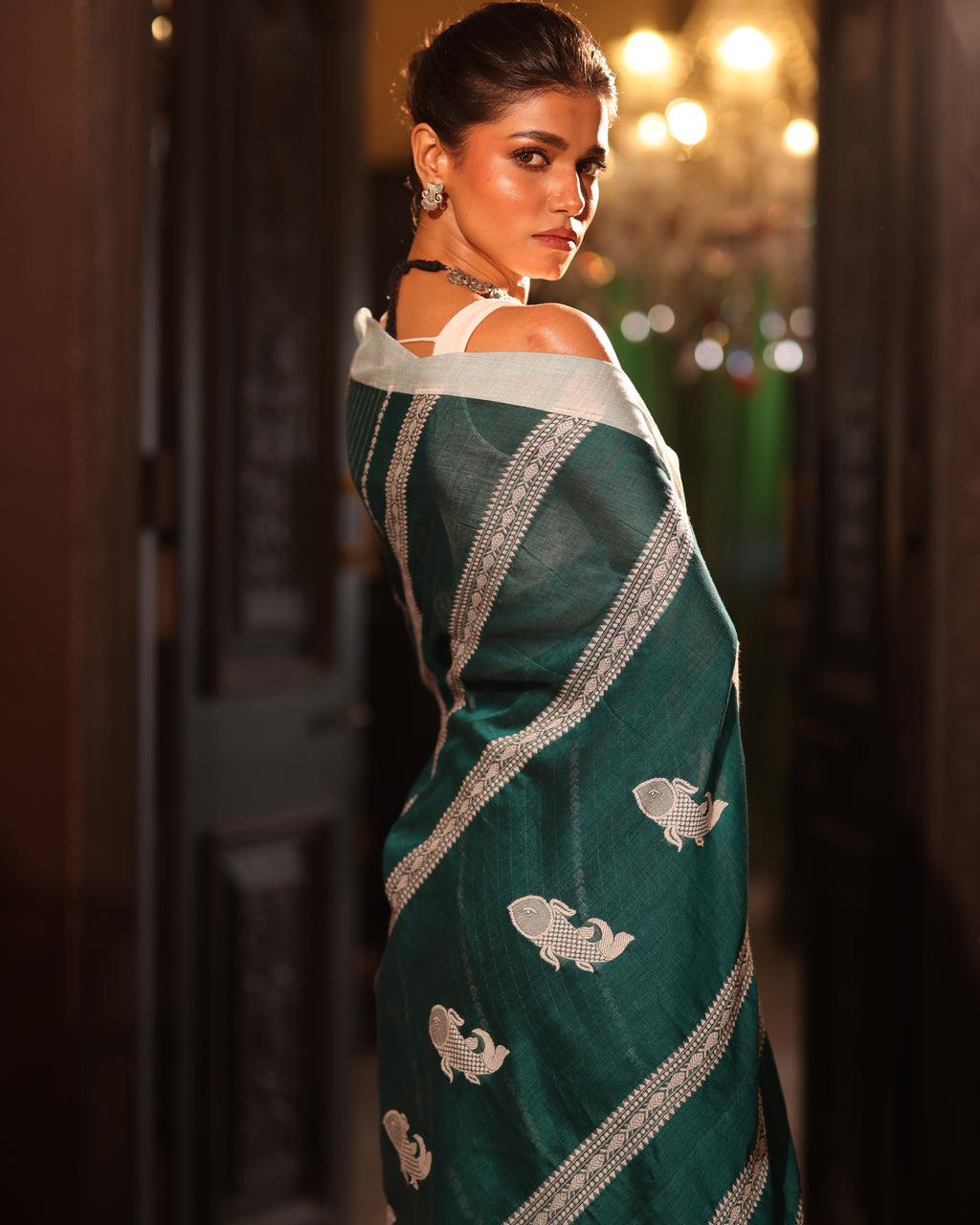 Handloom Fish Chain Jamdani Saree - Turquoise