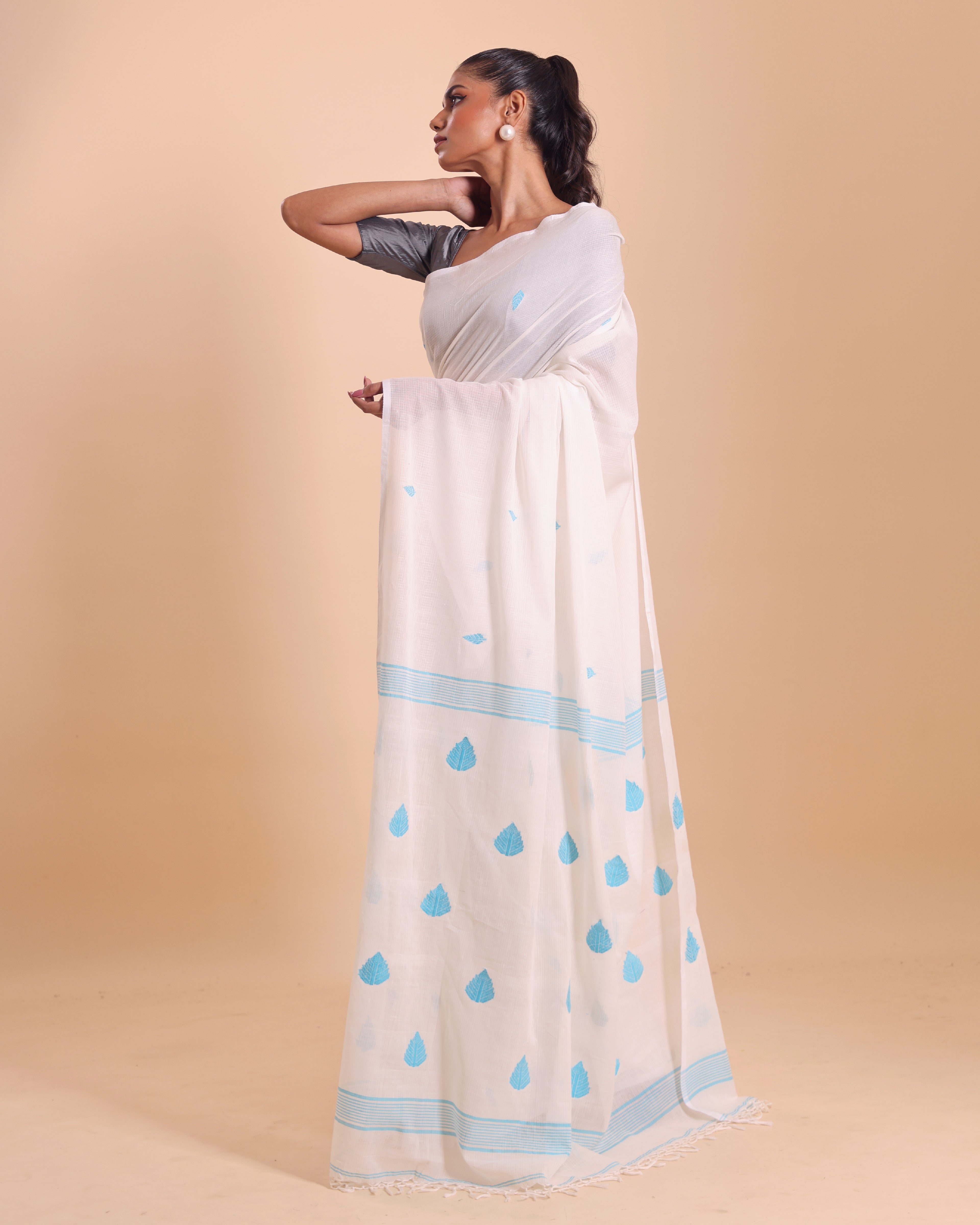 Handloom Cotton Kota Jamdani Saree - White