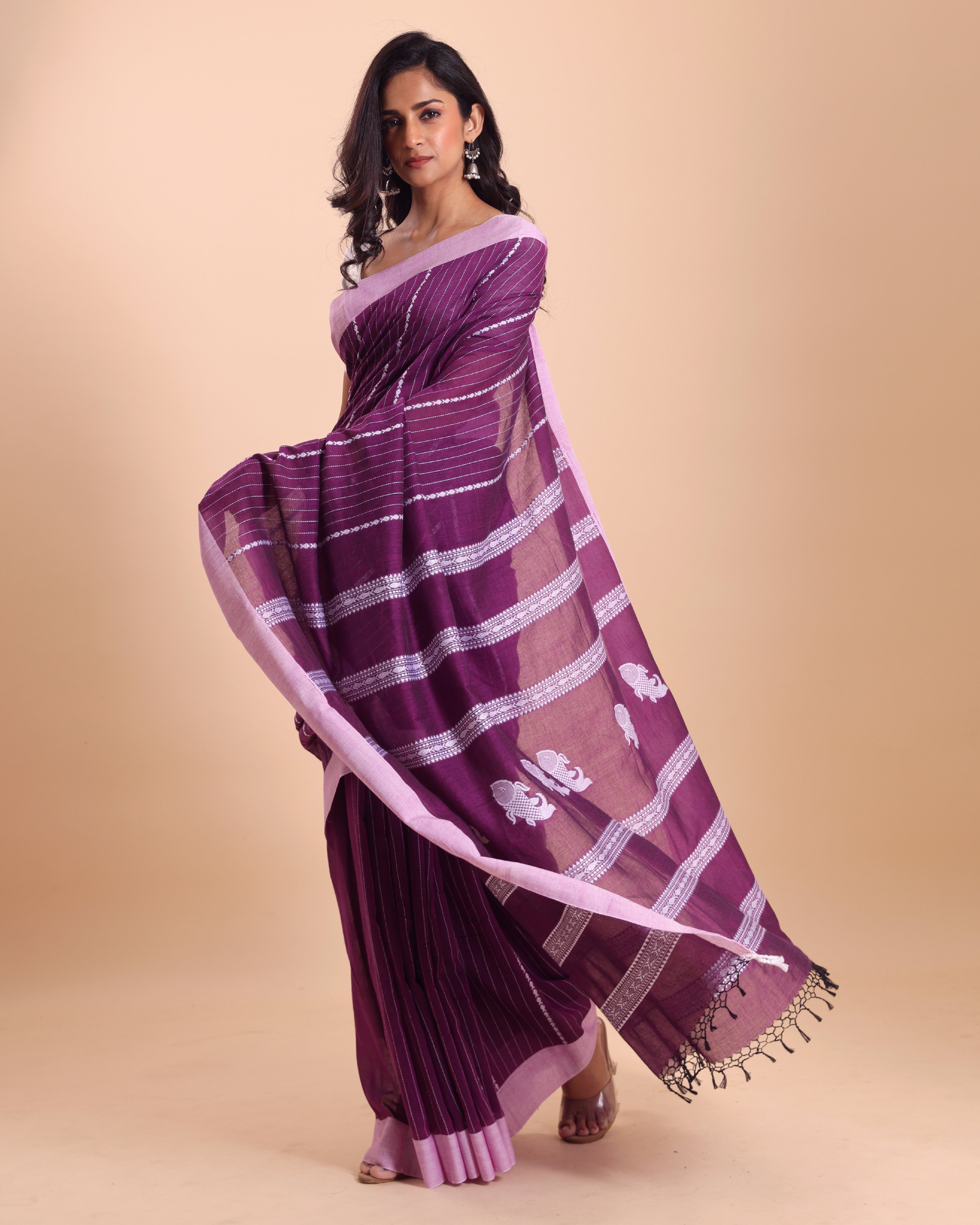 Handloom Fish Chain Jamdani Saree - Purple Orcid