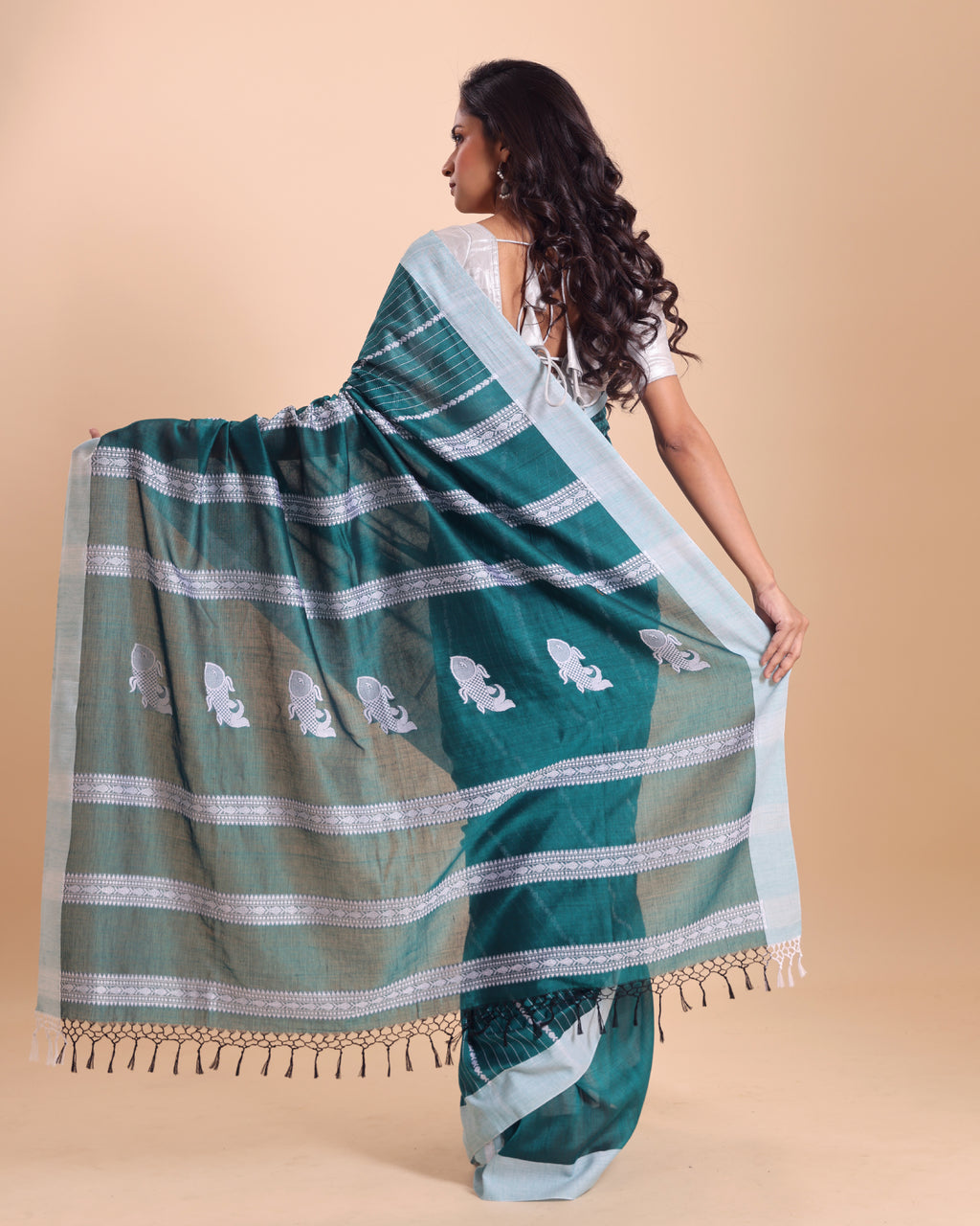Handloom Fish Chain Jamdani Saree - Turquoise