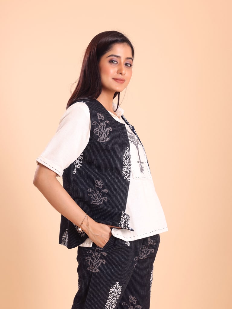 BLOUSON WOMEN COTTON PRINTED SLEEVELESS SHRUG SET