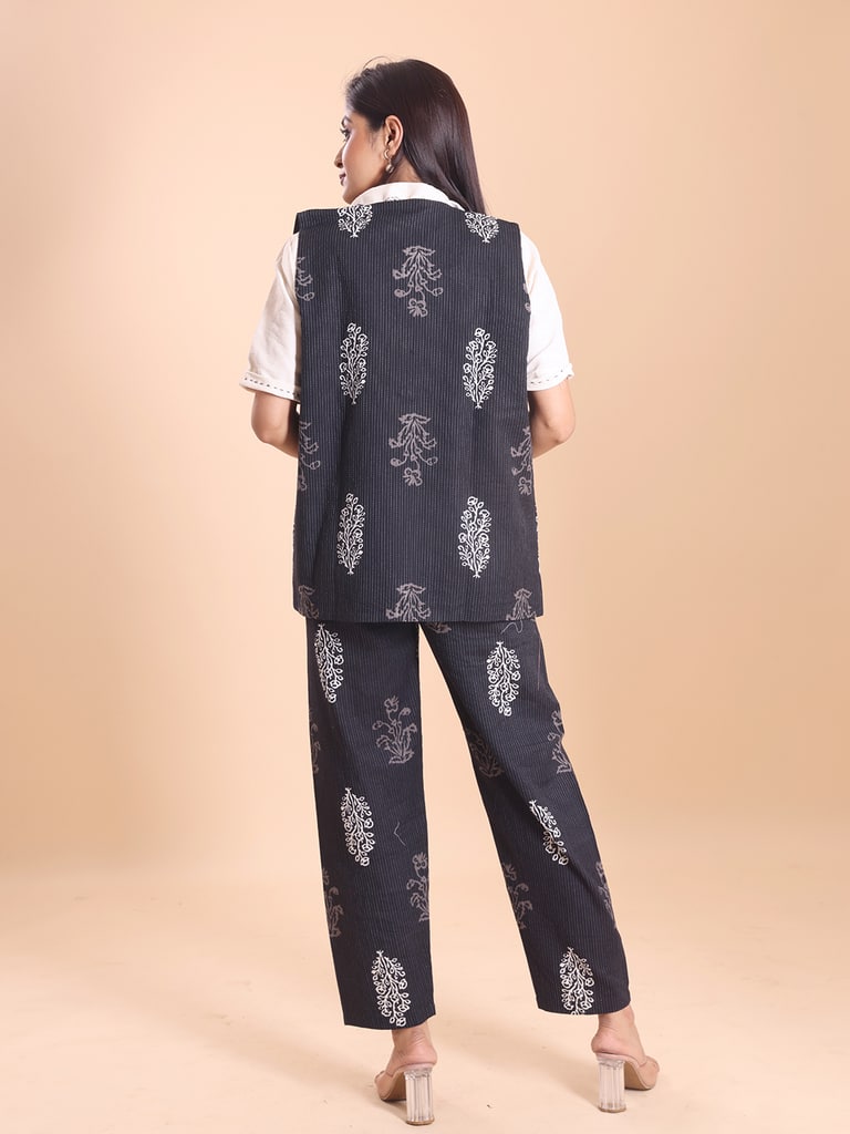 BLOUSON WOMEN COTTON PRINTED SLEEVELESS SHRUG SET