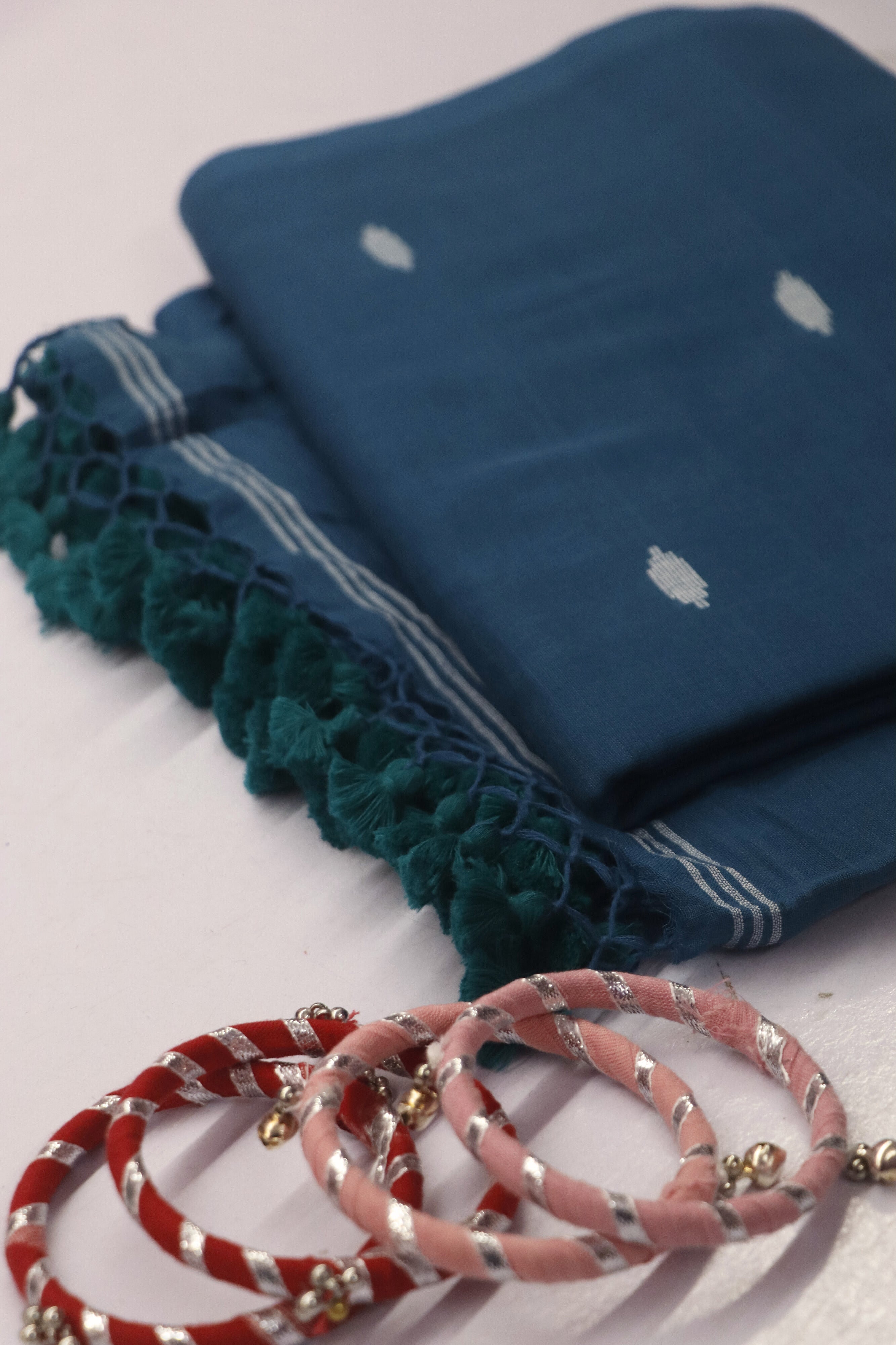 Handloom Malmal Saree- Teal