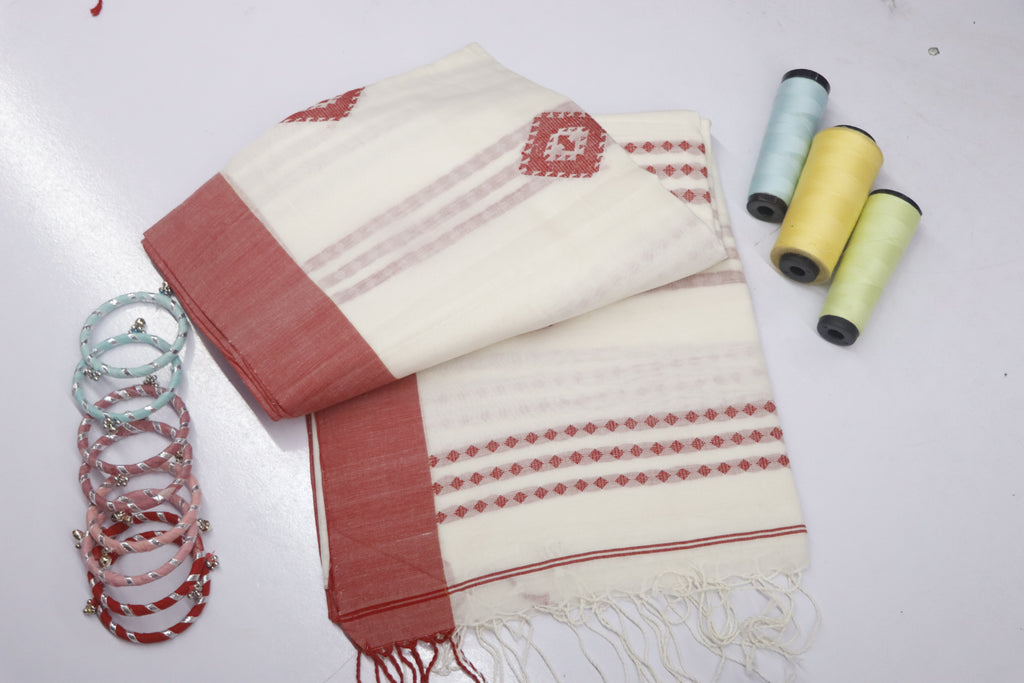 Handloom Chain Daimond Jamdani Saree - Off White