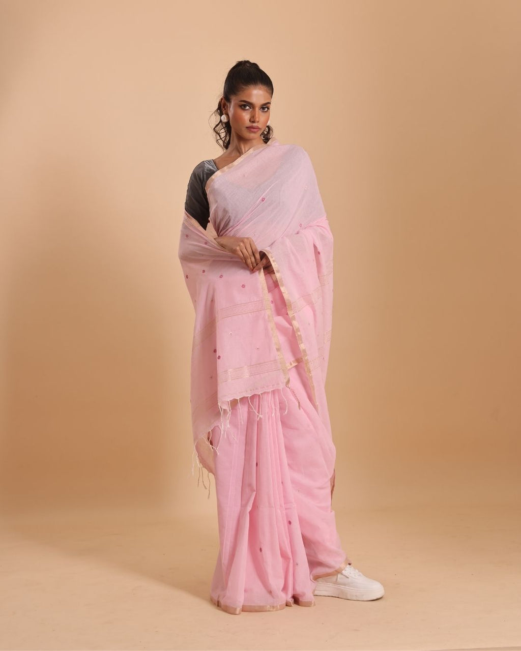 Handloom Mina Buti Jamdani Saree - Crystal Rose