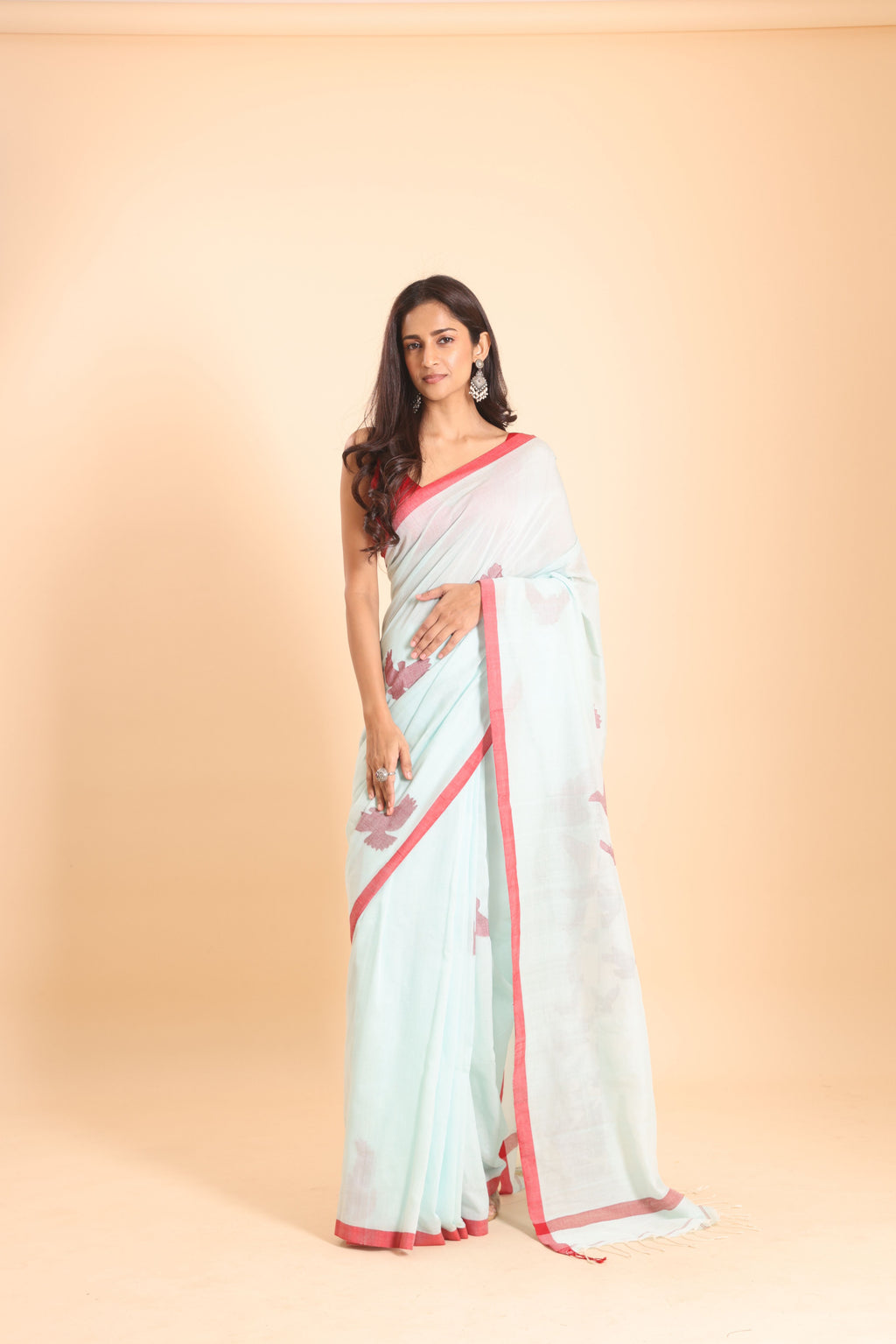 Handloom Cotton Happy Bird Jamdani Saree - Powder Blue