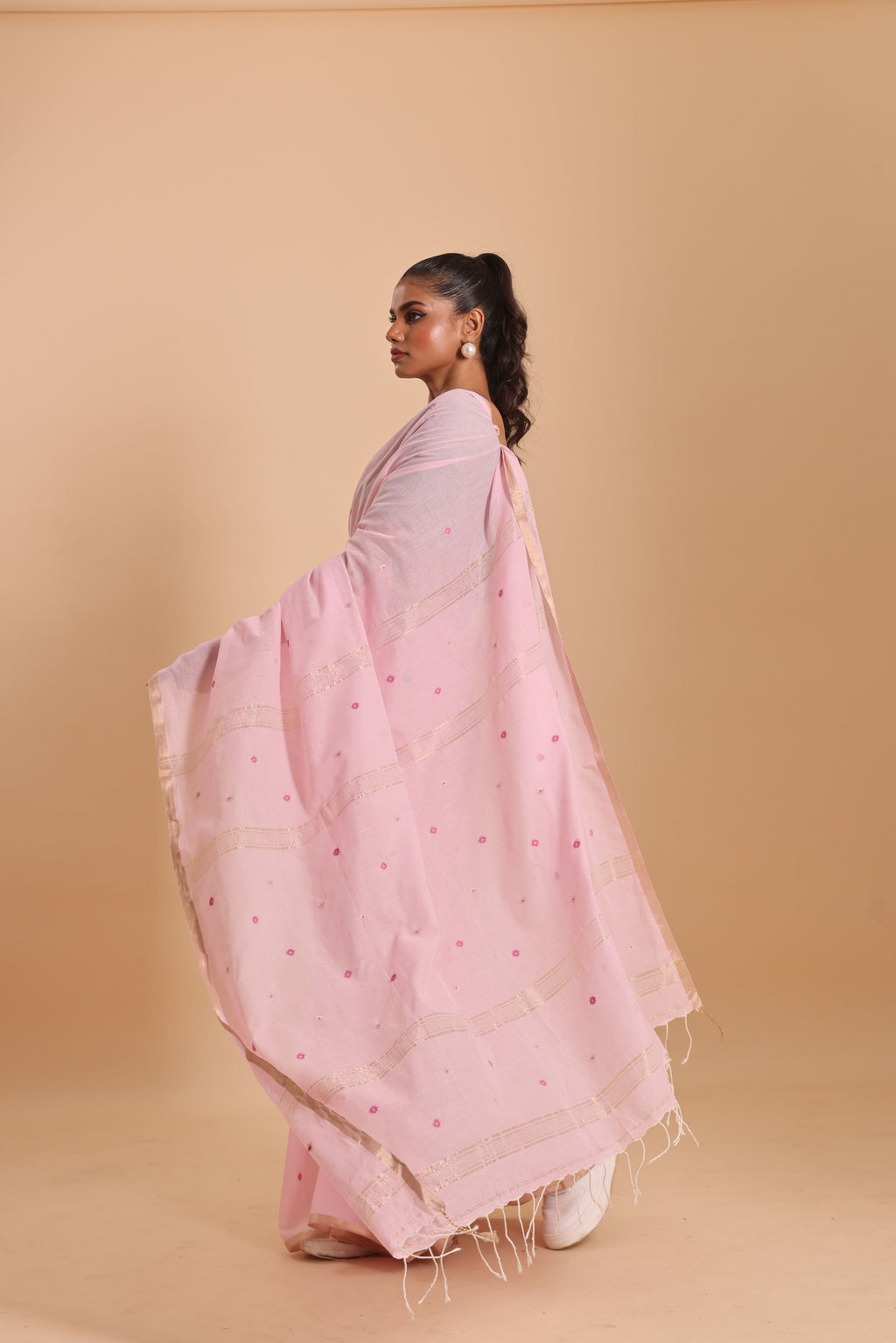 Handloom Mina Buti Jamdani Saree - Crystal Rose