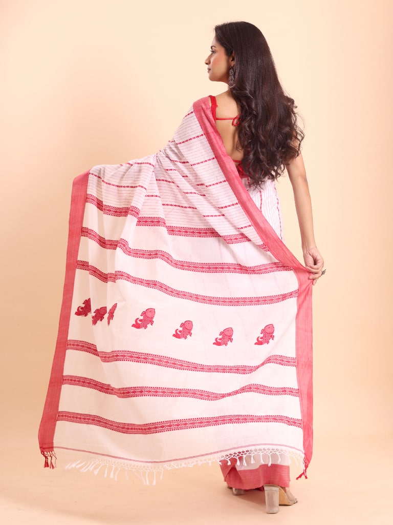 Handloom Fish Chain Jamdani Saree - Off White