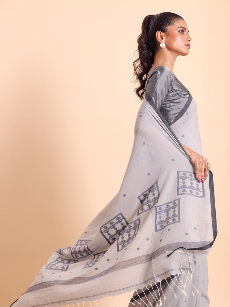 Handloom Starbox Jamdani Saree - Grey