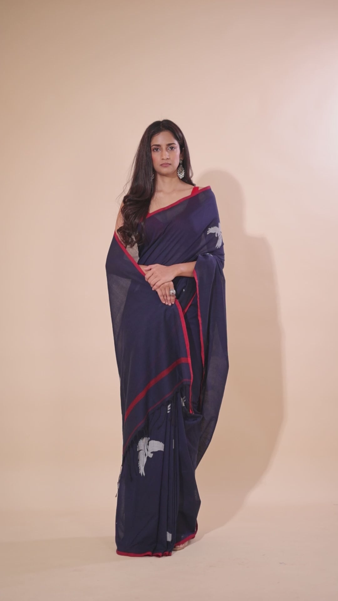 Handloom Cotton Happy Bird Jamdani Saree - Navy